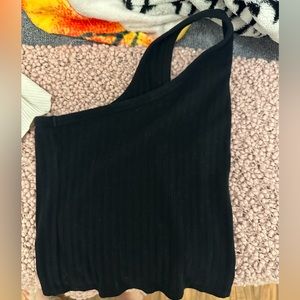 Black American Eagle Crop Top.